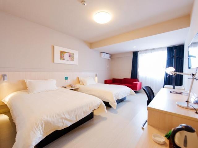 Jinjiang Inn Xianning Yinquan Avenue Hot Spring Hotel Kültér fotó